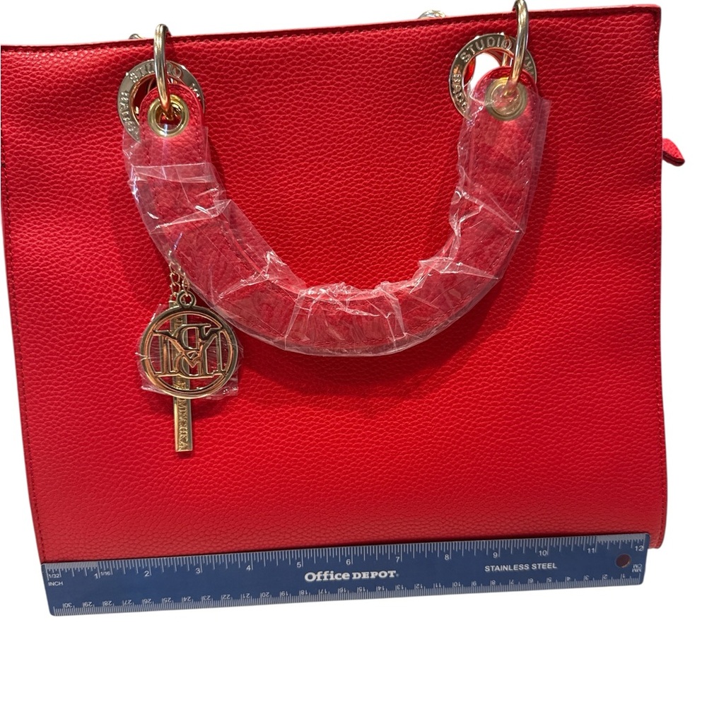 Elegant Badgley Mischka NWT Red Tote Handbag - Picture 8 of 8